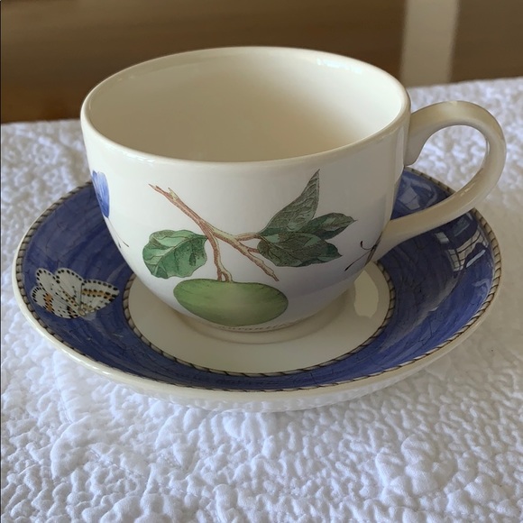 💙Wedgwood 💙Cup & Saucer x 2 - Picture 2 of 8